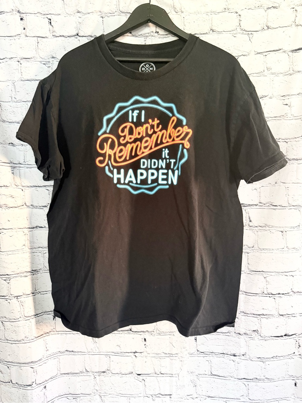 Dom. Black graphic tee. Size XL